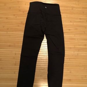LULULEMON- HIGH RISE PANTS 25